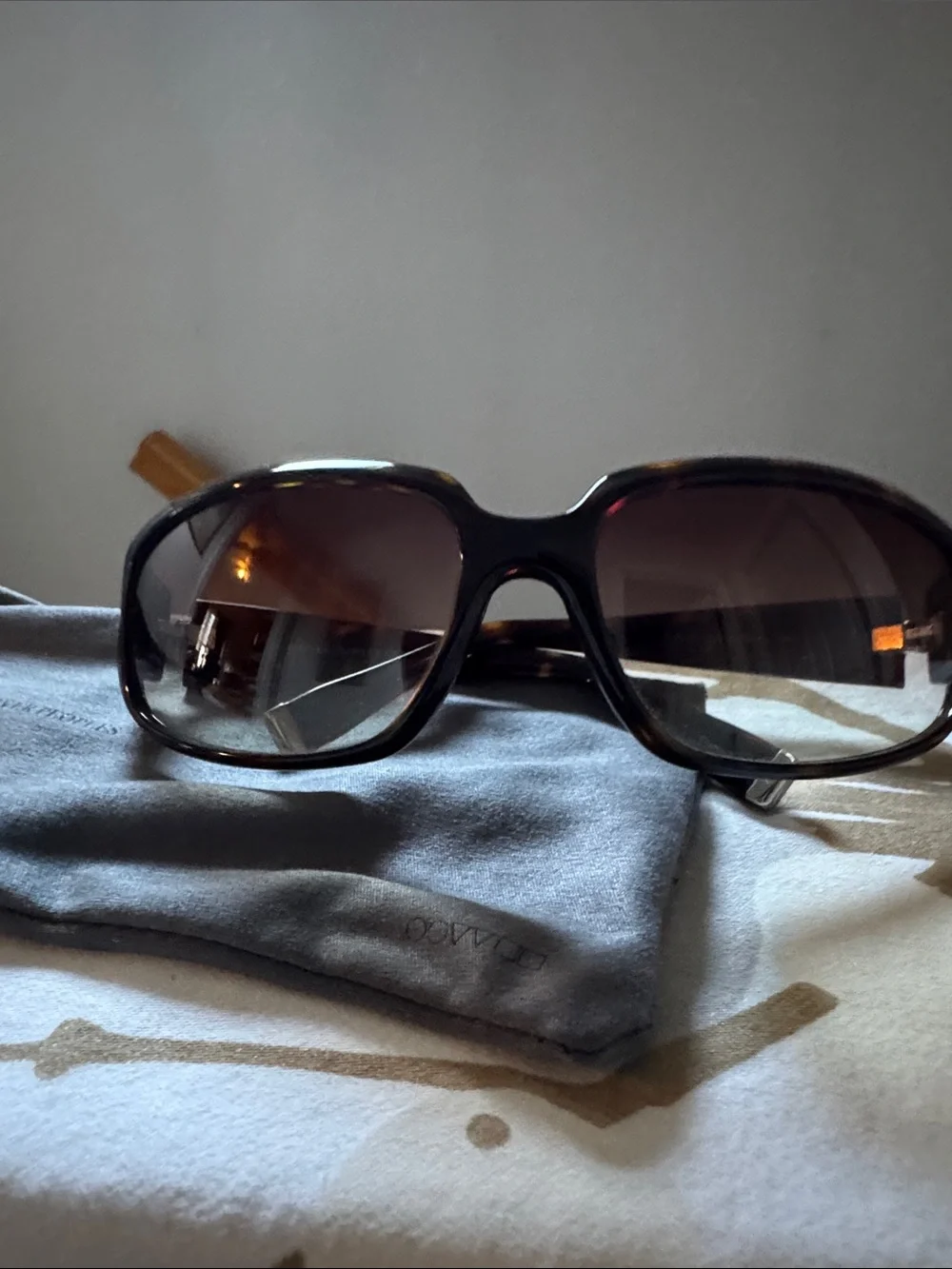 Oliver Peoples Women's Oversized Sunglasses - Brown with bag